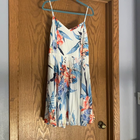 Old Navy Dresses & Skirts - Old navy summer dress